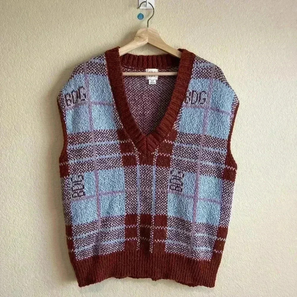 Urban‎ outfitters BDG sweater vest oversized style S